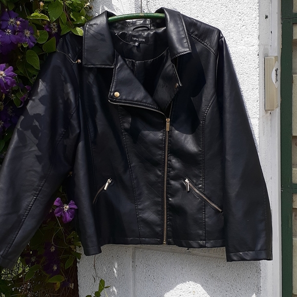 ladies packable rain jacket